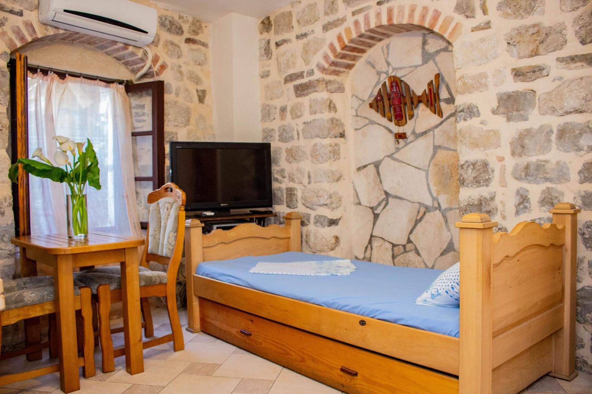 Guest House Sljuka Kotor Kültér fotó